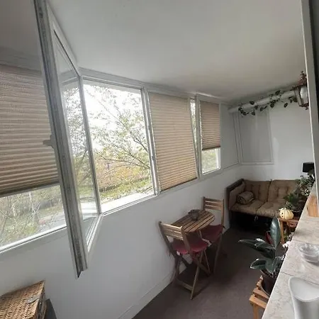 Apartamento Bucharest Apartment *
