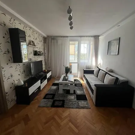 Bucharest Apartment *